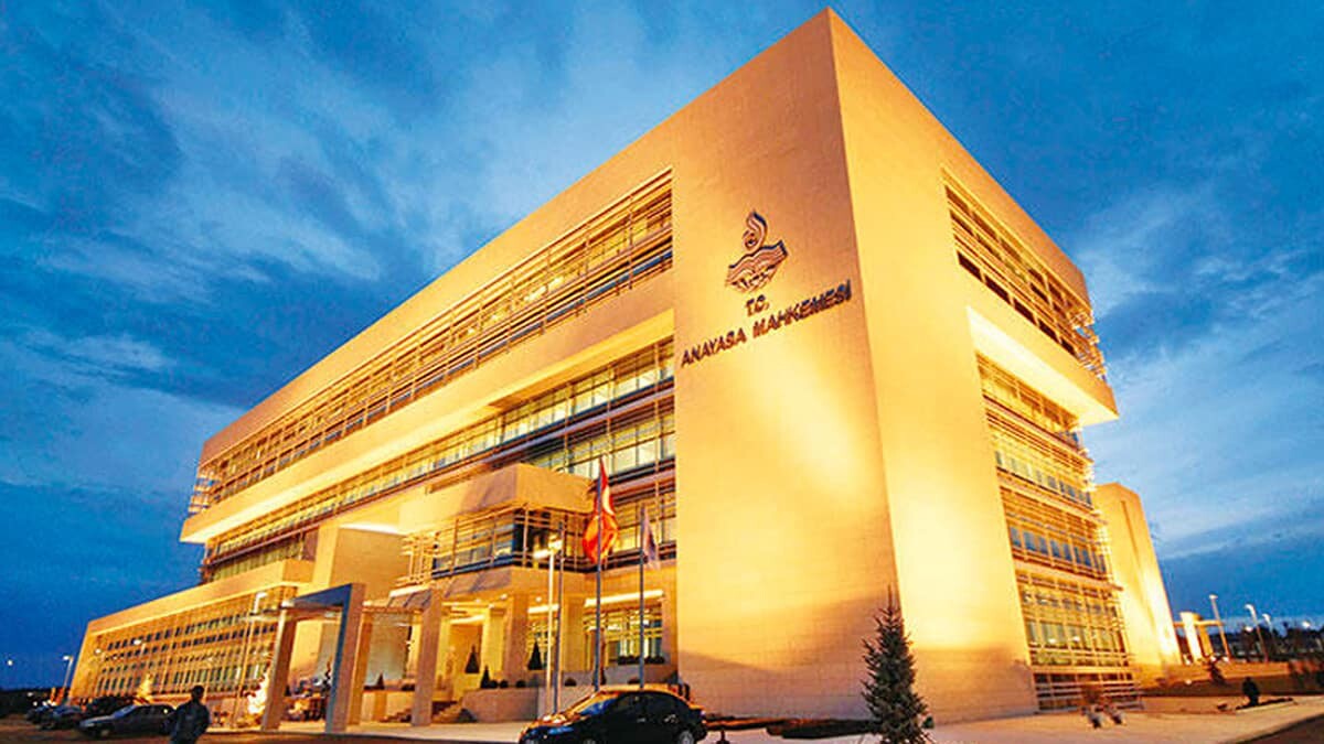 AYM Kavala'nın başvurusunu reddetti