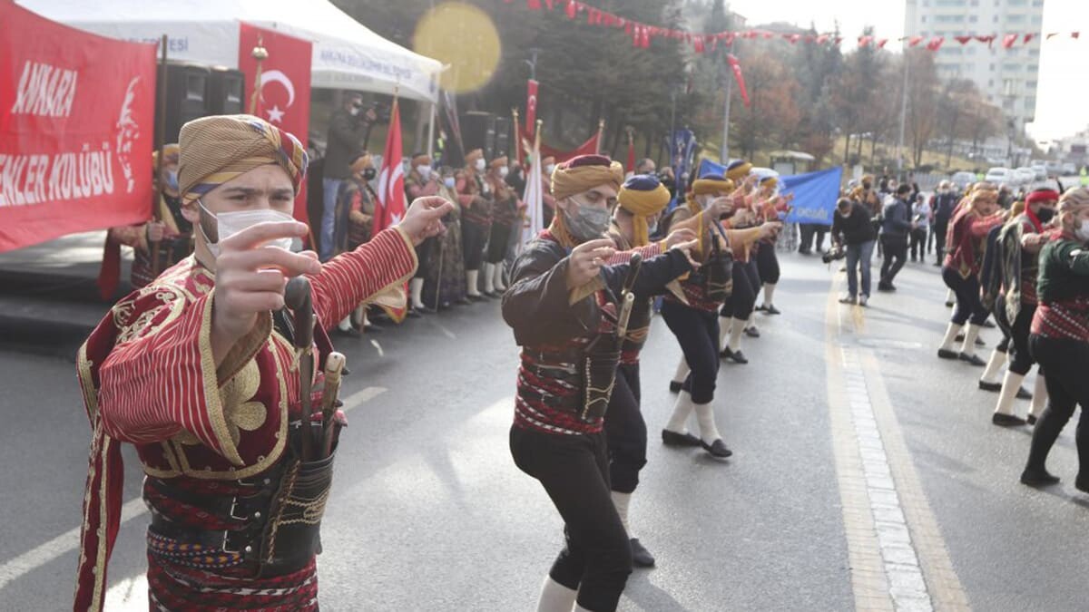 Atatürk'ün Ankara'ya gelişinin 101'inci yıl dönümü kutlandı