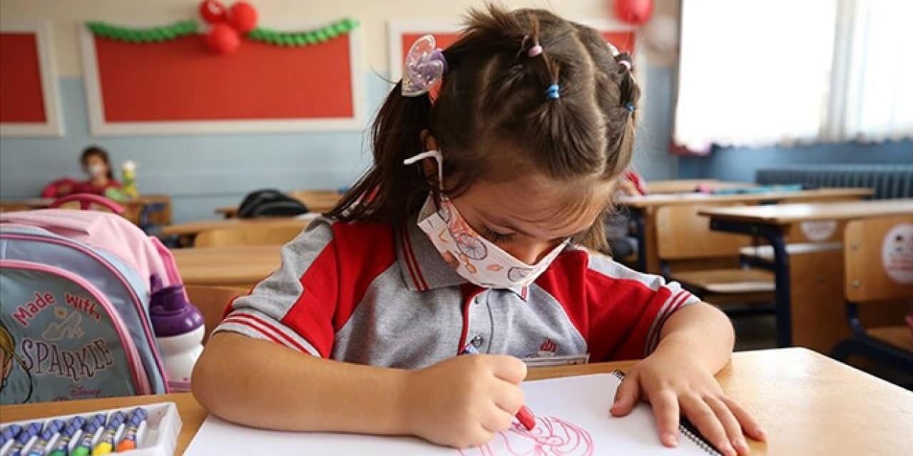 Yüz yüze eğitim genelgesi yayımladı; Ana sınıfları ve kreşler açılacak