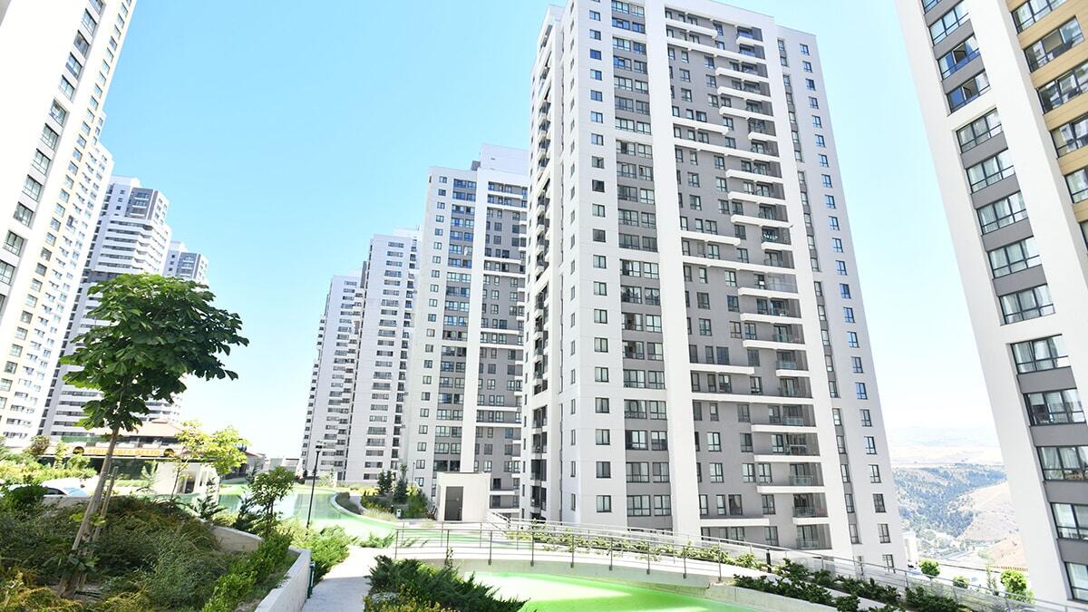 Sinpaş Altınoran “Güneypark Kentsel Dönüşüm ve Gelişim Projesi” kapsamında yer alan 41 konutun satışı 17 Aralık'ta gerçekleştirilecek ihaleyle satışa sunulacak.