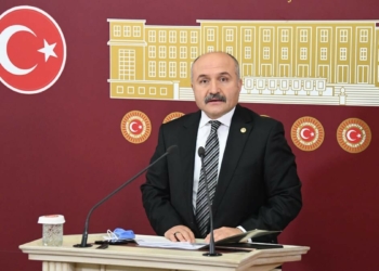 Asgari ücret işçiyi de işvereni de mağdur etti