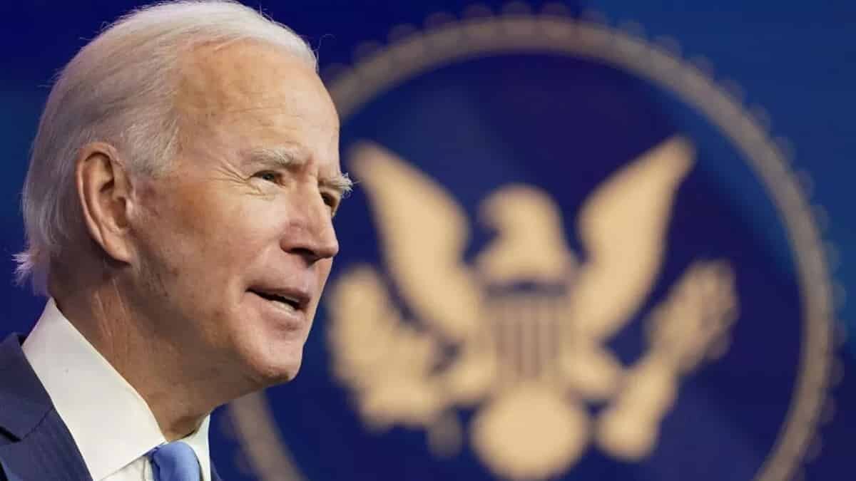 Joe Biden koronavirüs aşısının ilk dozunu olacağını duyurdu