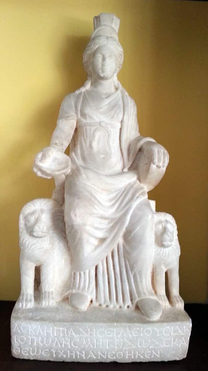 Kybele heykeli heyecan yarattı