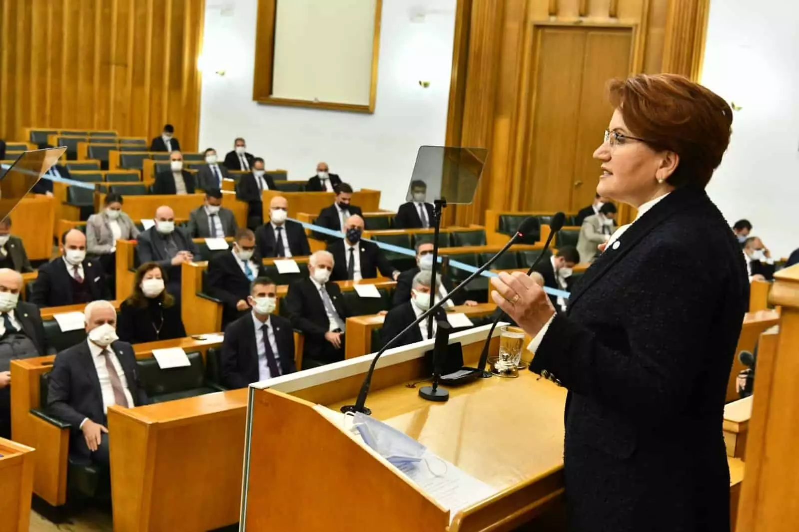 Akşener: koronavirüs önlemleri yetersiz