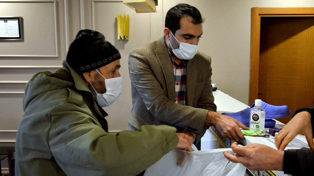 Avcılar'da kalacak yer bulamayanlar otele yerleştirildi