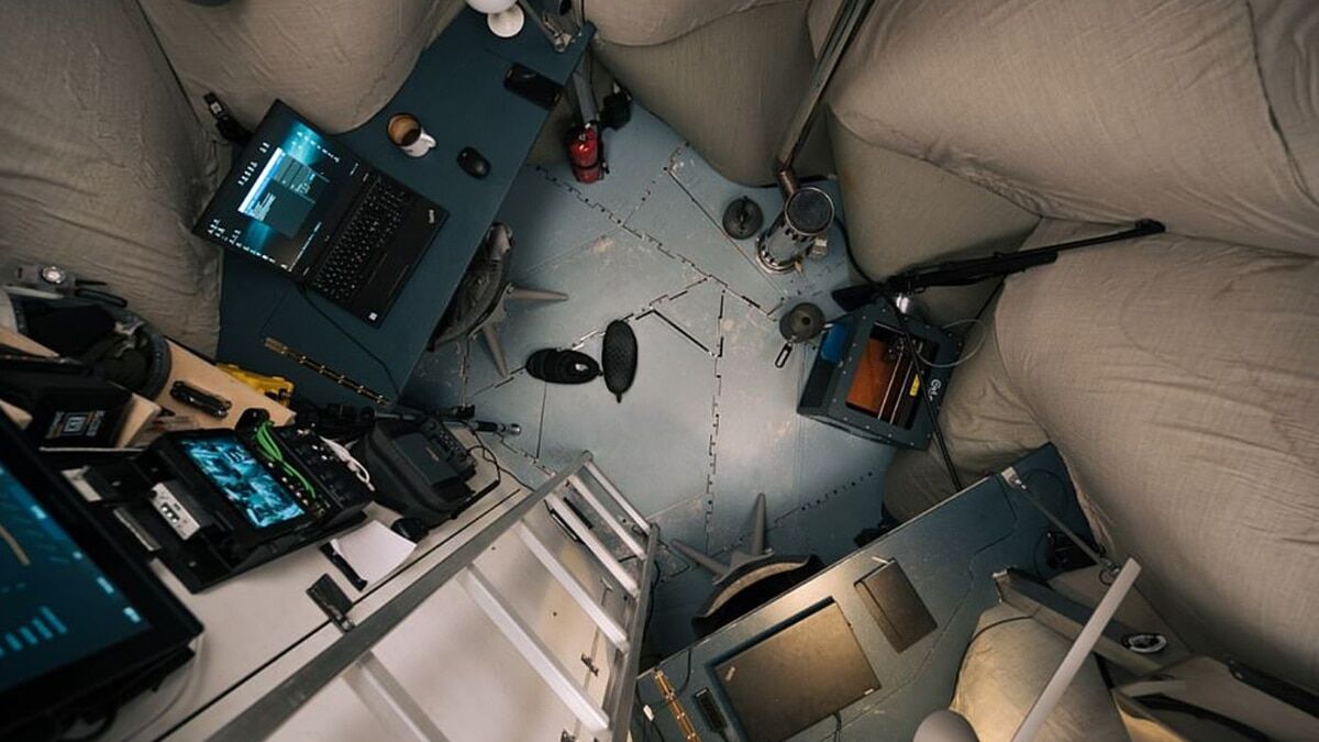 Lunark’ın 2.8 metreküpten 17 metreküpe kadar genişleyebildiği, katlanabilir olduğu ve yaklaşık 1700 kilogram ağırlığında olduğu ifade edildi.