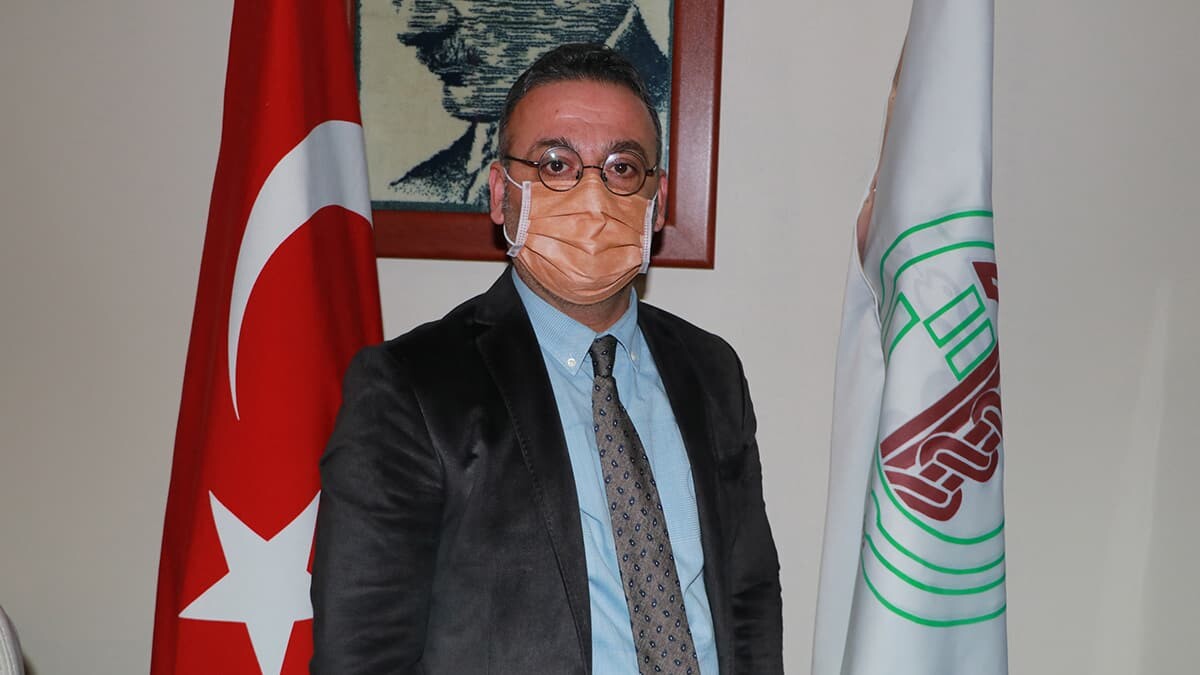 Aşıdan korkmayın. Gerekli testlerden geçmiş ve güvenilirliği ortaya konulmuş aşı, bizim bu hastalıktan kurtulmamızın tek yoludur.