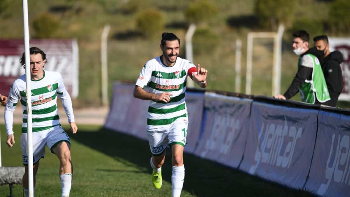 Bursaspor ile Samsunspor maçı yarın saat 19.00'da