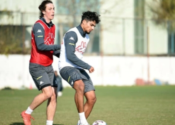 Denizlispor 17'nci sıraya çıkarak düşme hattından kurtuldu
