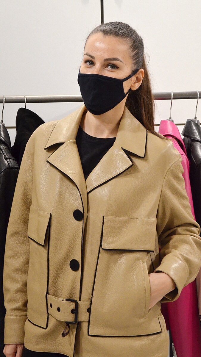 Gözmen, salgın sürecinde turizmden sonra en fazla olumsuz olarak etkilenen ikinci sektörün deri sektörü olduğunu söyledi.