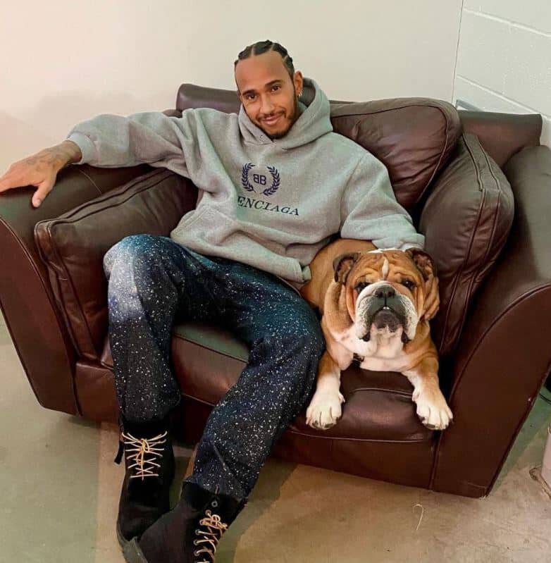 F1 pilotu Hamiltoın’da koronavirüs tespit edildi