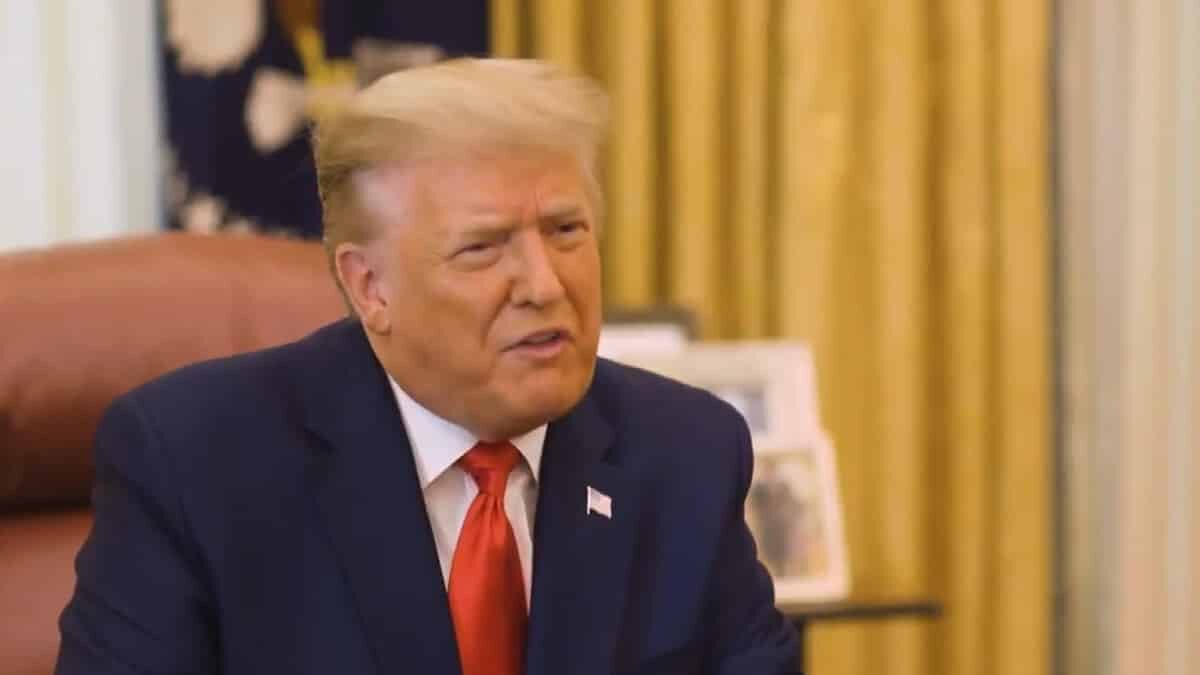 FDA, Pfizer aşısını acil kullanım için onayladı