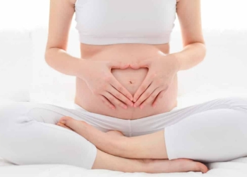 Anne gebelik sırasında Covid-19 geçirdiyse bebek antikorla doğuyor