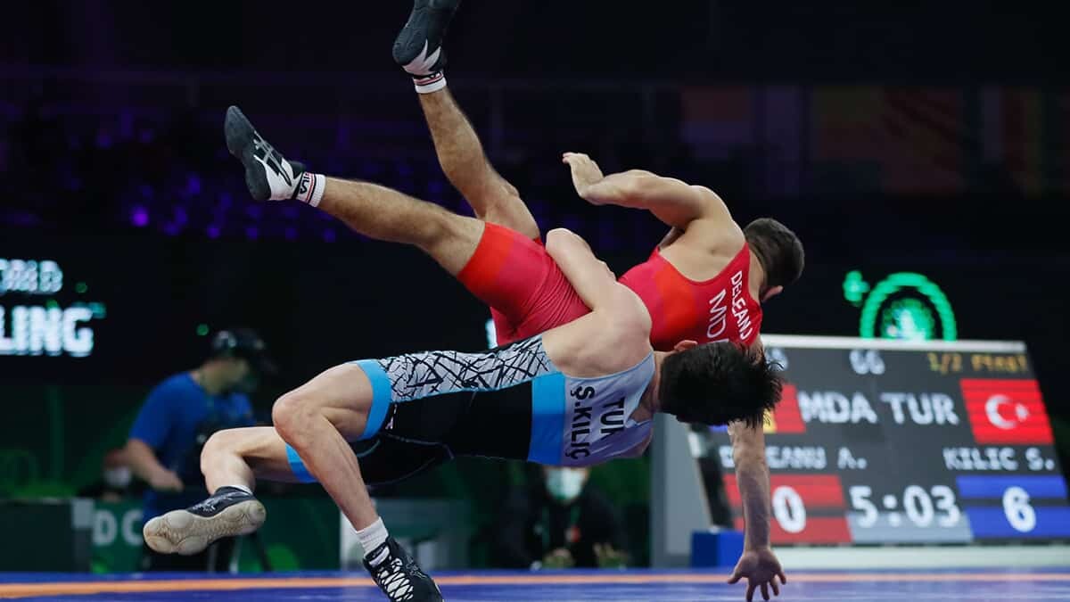 Cengiz Arslan bronz madalya için güreşecek