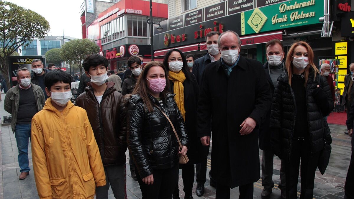 Ben CHP'de haftalık skandallar eksik olmuyor demiştim. Ama 3 günde bire düşürdü arkadaşlar. Allah selamet versin.