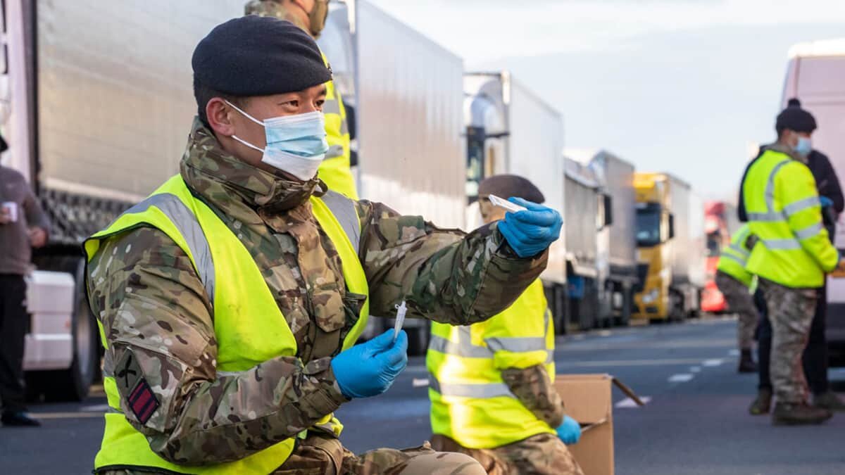 TIR kuyruğunda bekleyen sürücülerin 36'sı pozitif