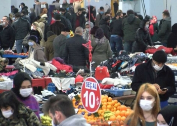 Semt pazarları doldu taştı