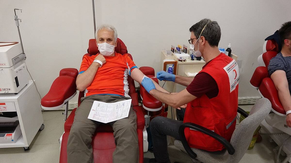 İpek: Kan stoklarımız önemli ölçüde düştü