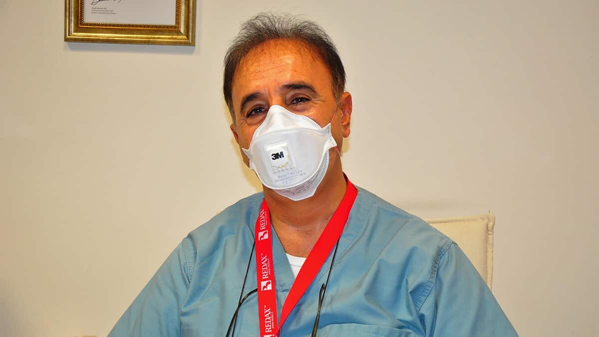 Prof. Dr. Ömer Tetik, koronavirüsün kalpte kalıcı hasara neden olarak, kalp krizini tetiklediğini söyledi.