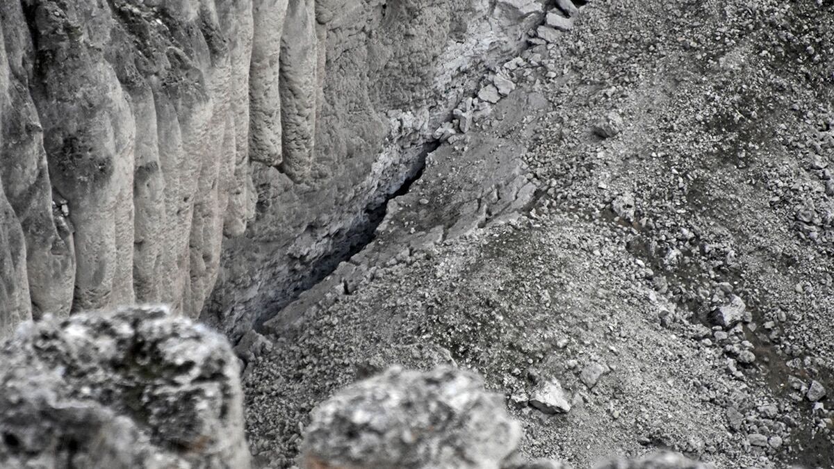 Milattan önce oluşan Çıralı obruğu çökmeye devam ediyor