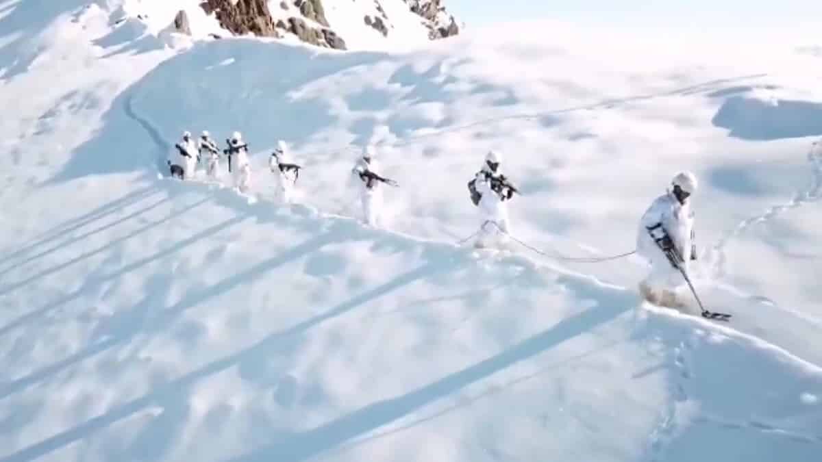 83 milyonun dualarındaki kahramanlar sizlersiniz