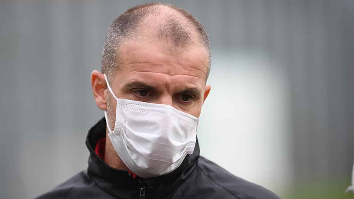 Bursaspor Teknik Direktörü Mustafa Er, genç ve gelişen bir takım olduklarını vurgulayarak, "Şu ana kadar 28 oyuncuya şans verdik, süreç içerisinde tüm oyuncularımıza şans gelecek" dedi.