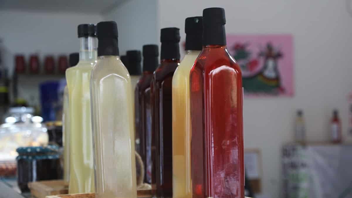 Yüzey temizliklerinde sirke kullanılıyor