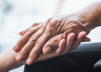 Beyin pili ameliyatlarında yaş tek kriter değil