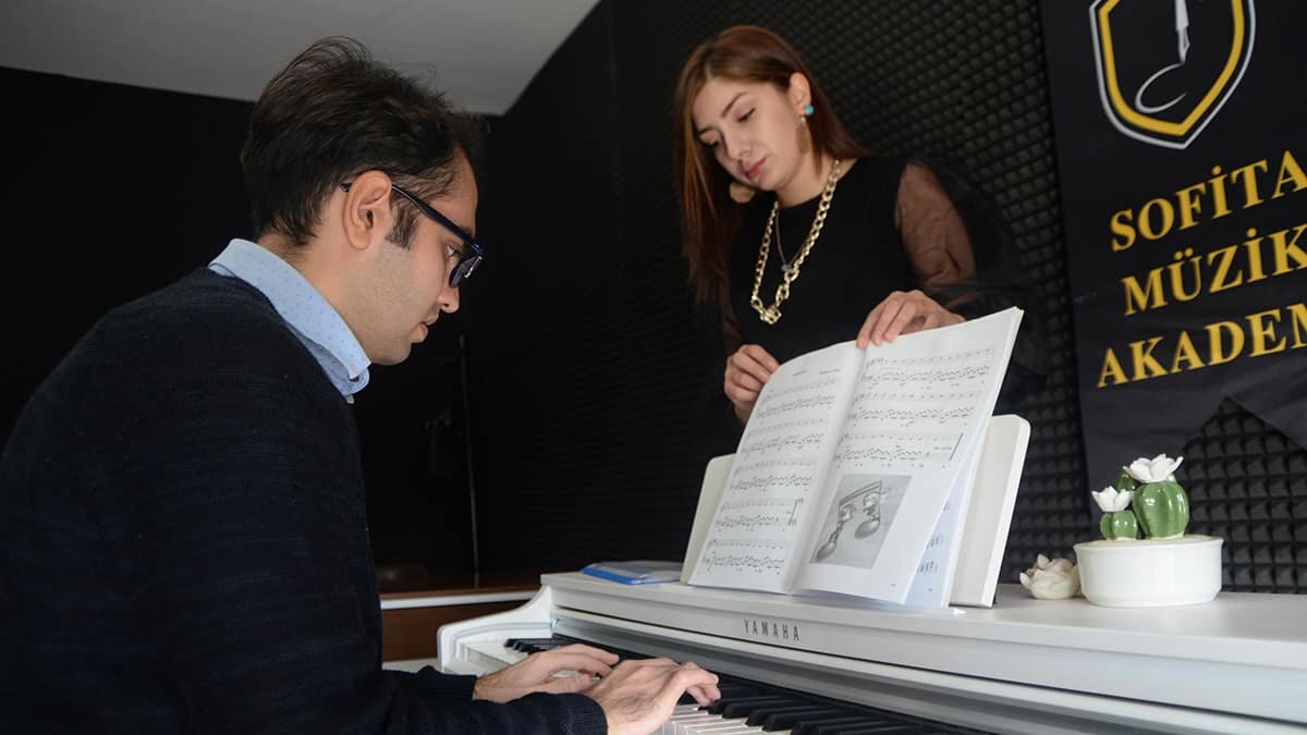 Otizmli Görkem hayran bırakıyor