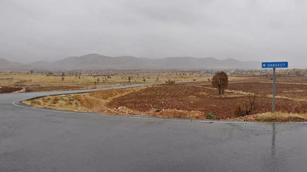 Mardin'de 'cehennem bölgesi' olarak adlandırılan ve yıllarca terörle anılan bölgede yer alan dargeçit ilçesinde, kadın istihdamına yönelik çifte projelere imza atıldı.