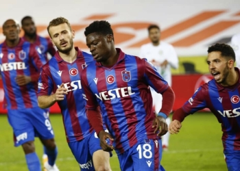 Zirveye doğru bir adım daha yaklaşmak istiyor
