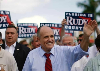 Trump'ın avukatı Rudy Giuliani koronavirüse yakalandı
