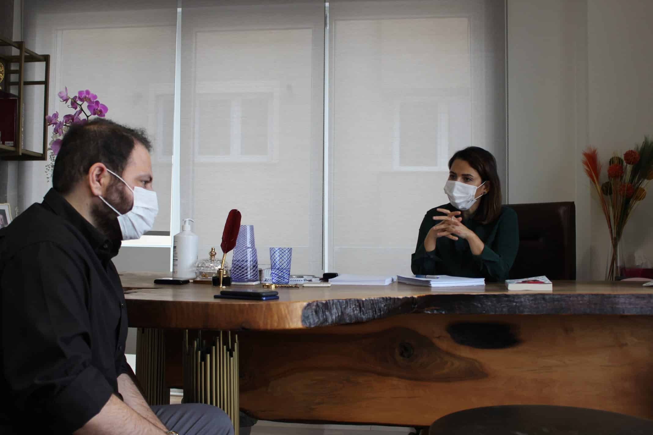 Vatandaşın doğru adımlarla diyetzede olmaktan kurtulabileceğini söyleyen Dr. Ayça Kaya, sağlıklı ve kalıcı zayıflamanın püf noktalarını paylaştı.