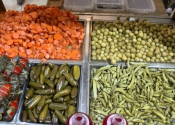 Turşucu esnafı satışlardan memnun