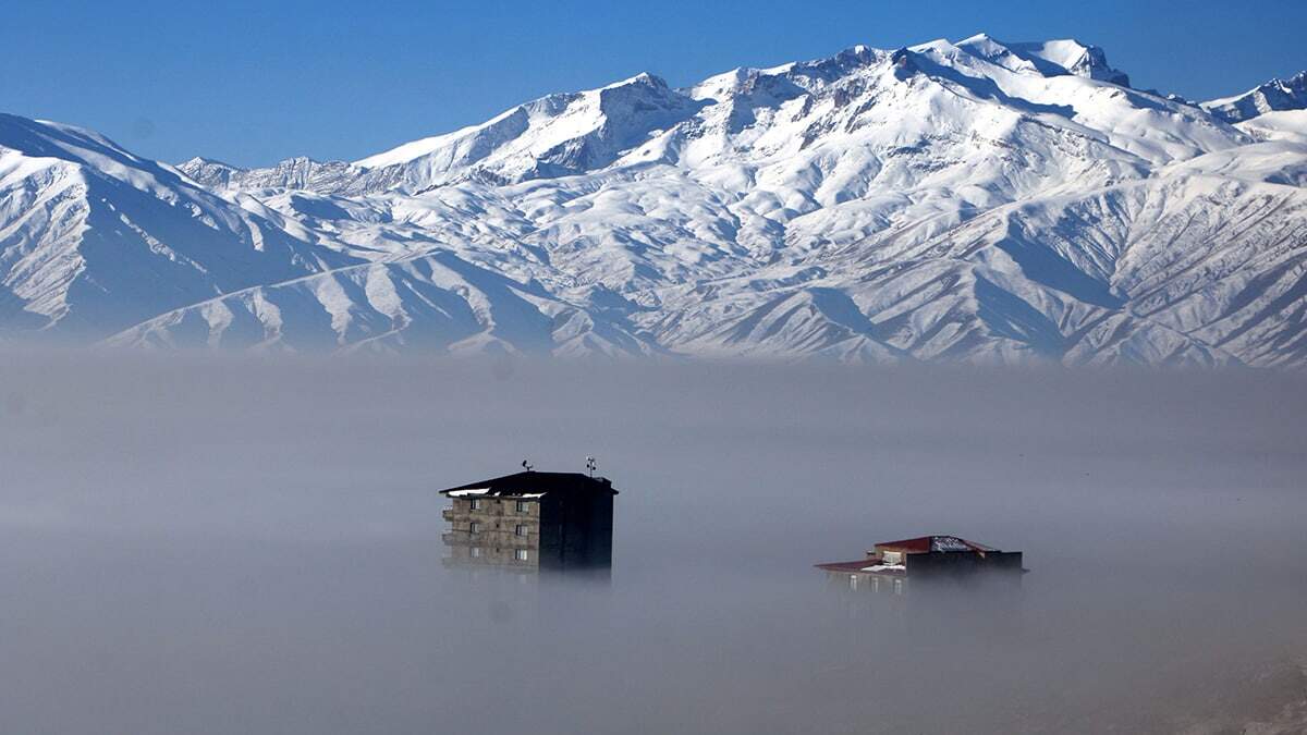 Yoğun siste seyirlik manzara