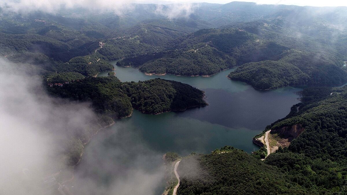Alan, Su seviyesinin yüzde 42 doluluk oranına sahip olduğu hiç yağmur yağmasa Ulutan barajının 6 aylık su ihtiyacını karşılayacak durumda olduğunu söyledi.