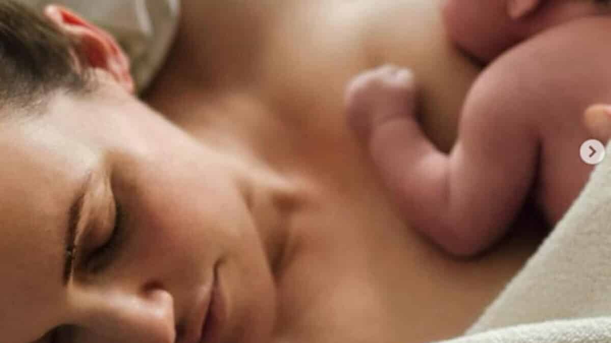 Ünlü Oyuncu Meryem Uzerli ikinci kez anne oldu