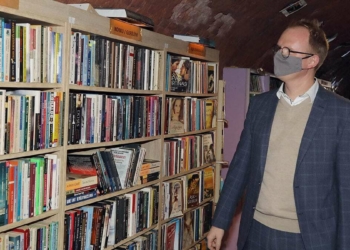 Çekyalı yazarların kitapları İşçi Kürüphanesinde