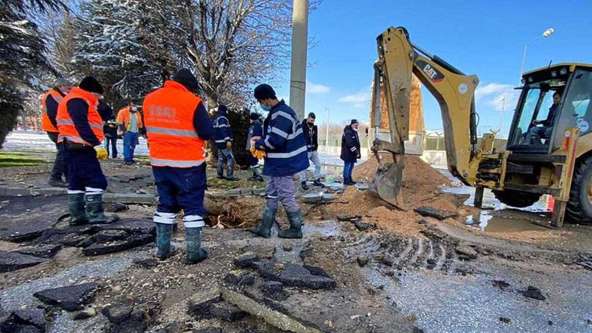 ESKİ arızalara anında müdahale ediyor