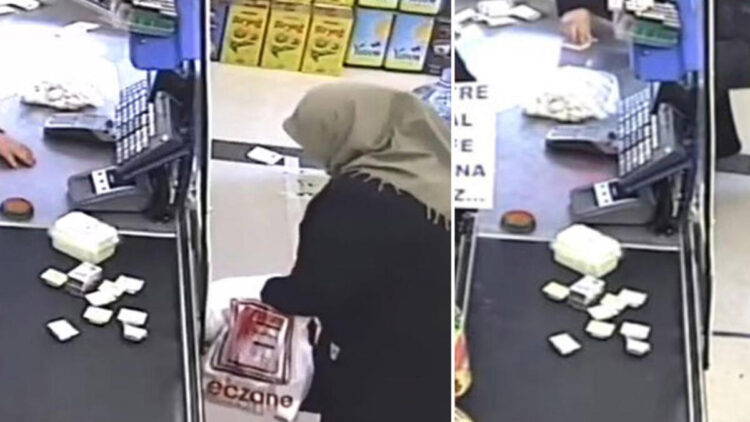 Kasanın üzerinde unutulan para üstünü aldı