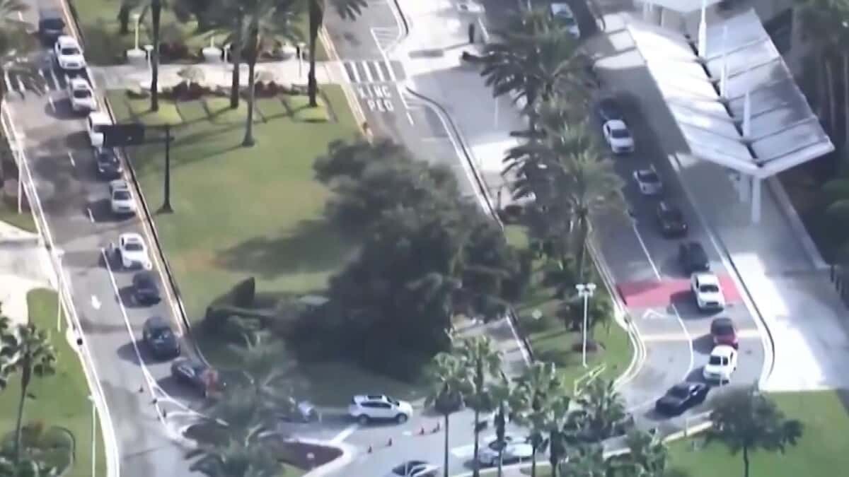 ABD'de metrelerce aşı kuyruğu