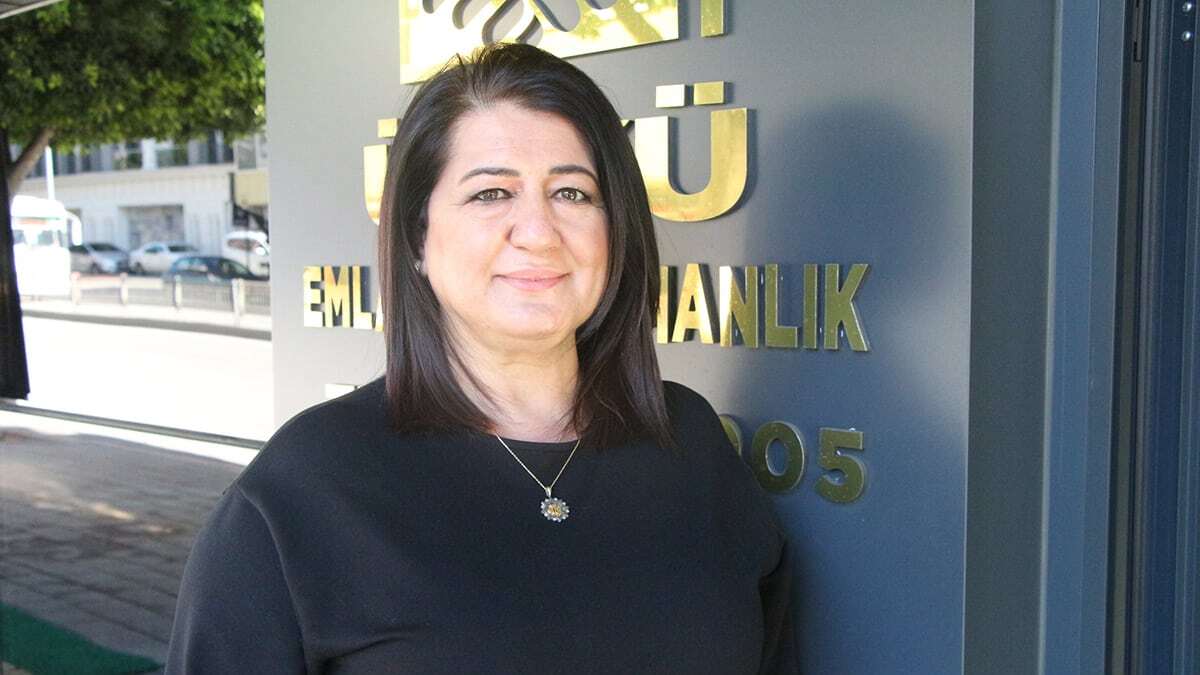 Adana'da pandemi dönemini fırsat bilen dolandırıcılar boş evleri sahte kimlikle ve vekalet ile ucuza kiraya veriyor.