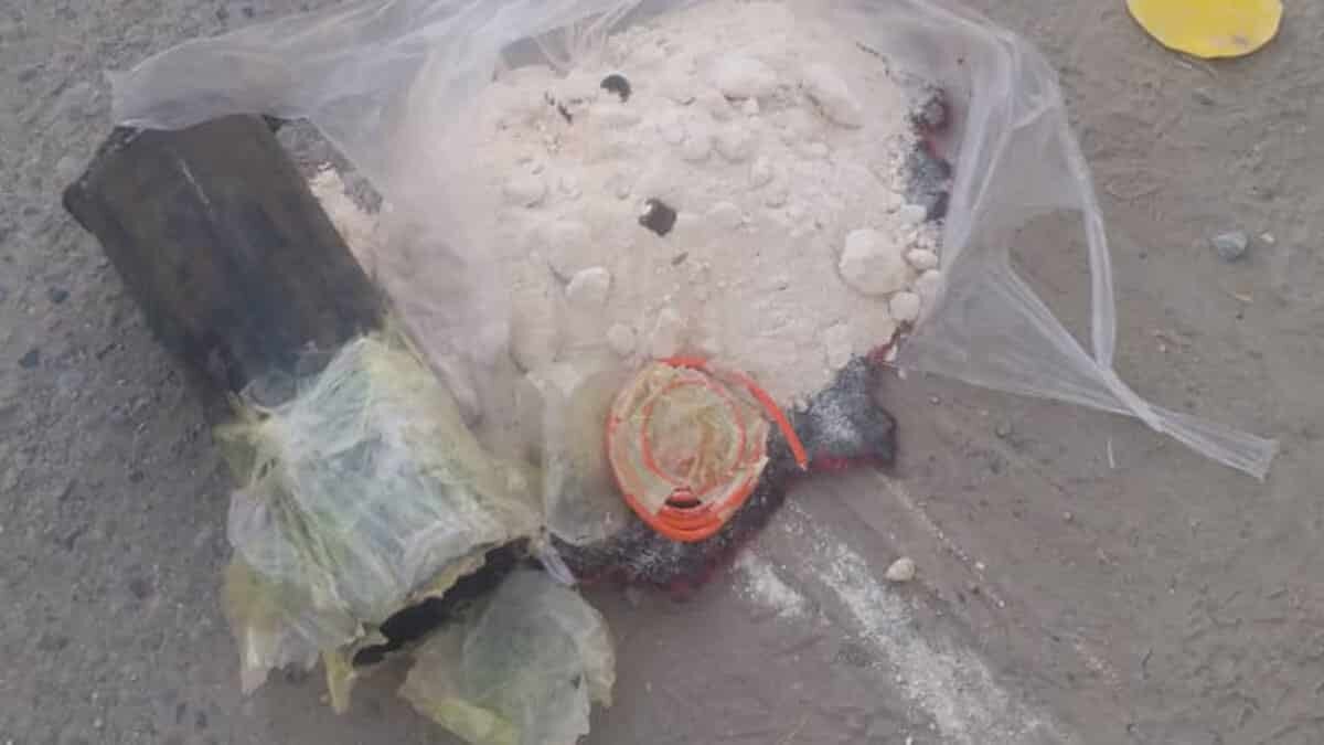 Afganistan'da 3 adet el yapımı patlayıcıyı ele geçirildi