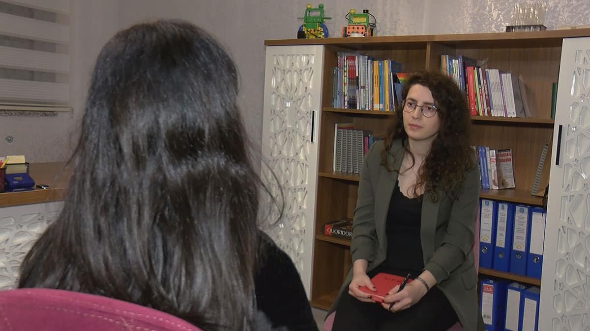 Aile içi şiddete sessiz kalmayan 2 kadın kabus yıllarını anlattı. Tedavilerine devam eden kadınlar çalışıp, kendi ayakları üzerinde durmayı öğreniyor.