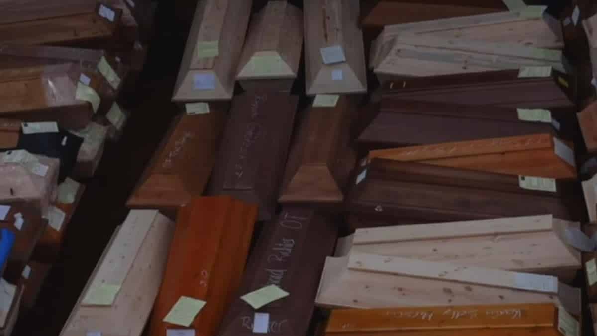 Koronavirüsün ağır bilançosu: Krematoryumlar ceset dolu