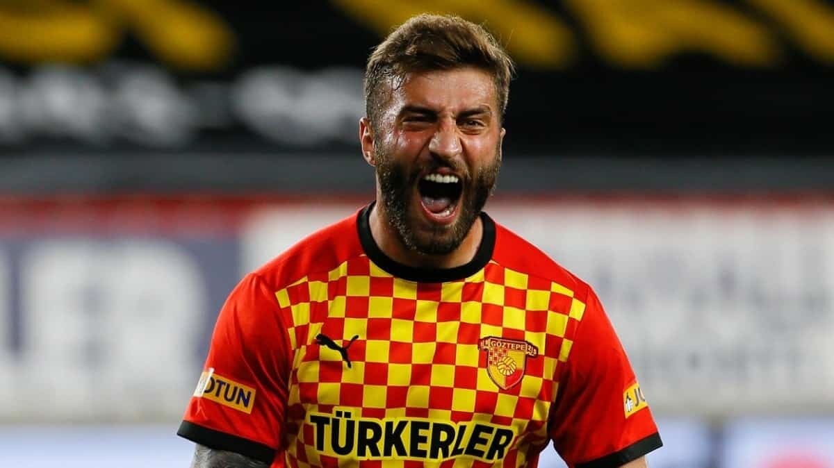 Göztepe yönetimi Alpaslan'ın sözleşmesini 2 yıl uzatmak istiyor