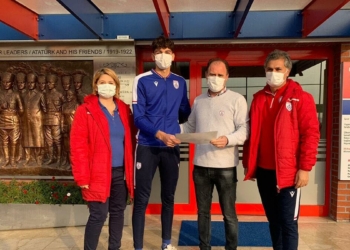 Altınordu kaleci Emirhan Emir'i mezun etti