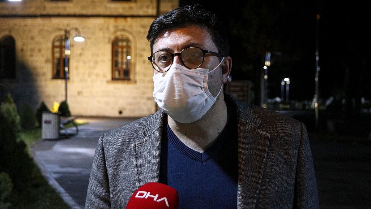 Endişe yaratan deprem, Ankara'nın yanı sıra Kırıkkale ve Çankırı ile birçok ilçede de hissedildi.