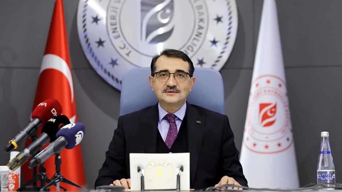 Yenilenebilir kurulu gücümüz 49 bin 550 megavata ulaştı