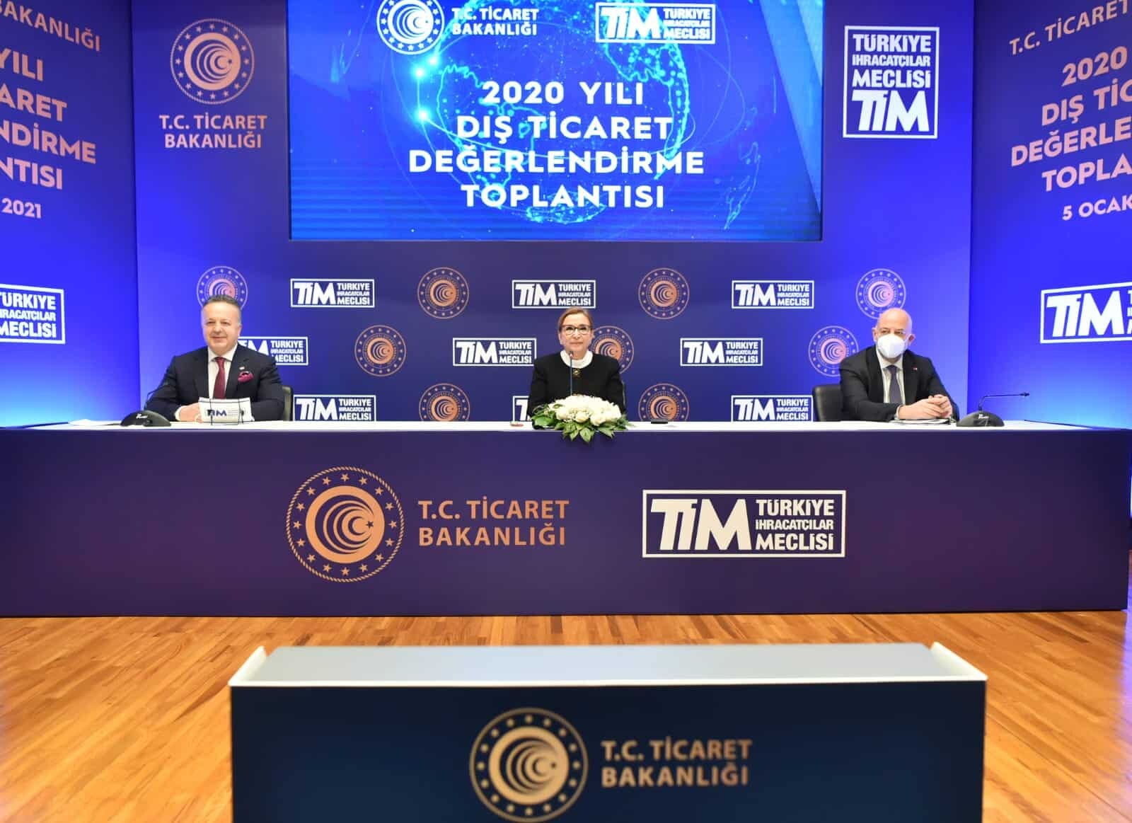 Pekcan: 2020 yılı ihracatını tarihi bir rekorla kapattık. Yılın son ayında ihracatımız yüzde 16 artışla 17 milyar 844 milyon dolar olmuştur.